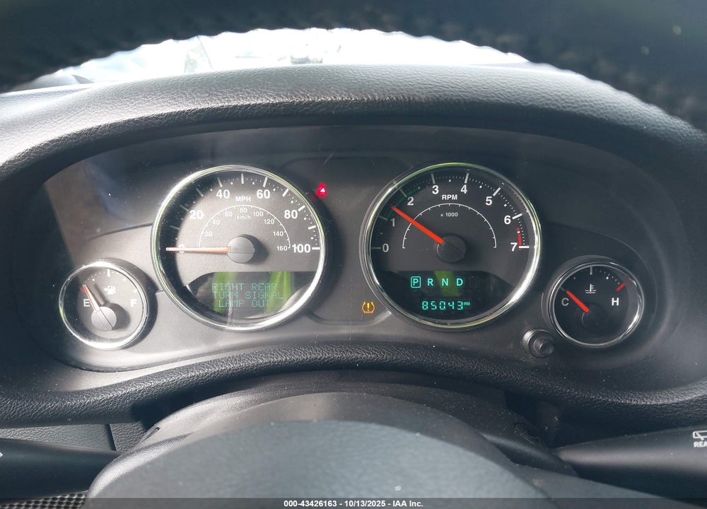 2018 JEEP WRANGLER JK UNLIMITED SPORT 4X4 VIN: 1C4BJWDG9JL884617