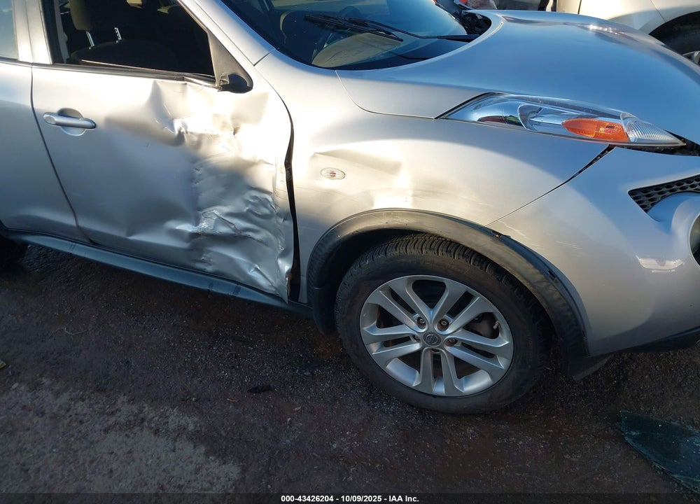 2013 NISSAN JUKE VIN: JN8AF5MR5DT220994
