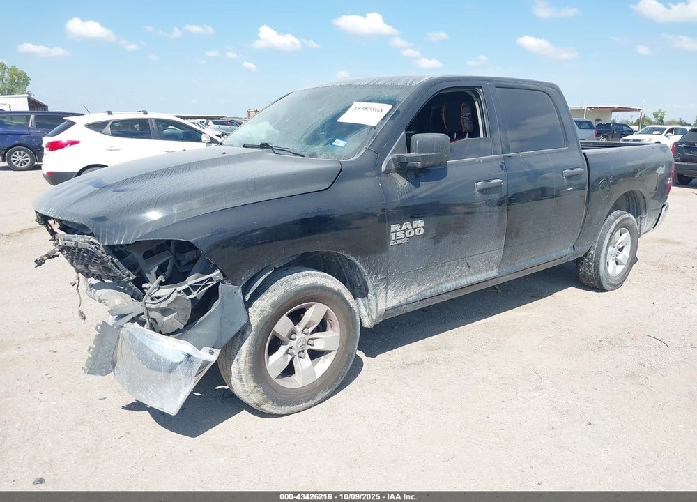 2022 RAM 1500 CLASSIC SLT 4X2 5'7 BOX VIN: 1C6RR6LG6NS185490