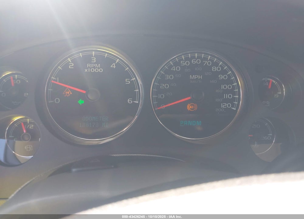 2007 CHEVROLET TAHOE LS VIN: 1GNFC13C57R373268