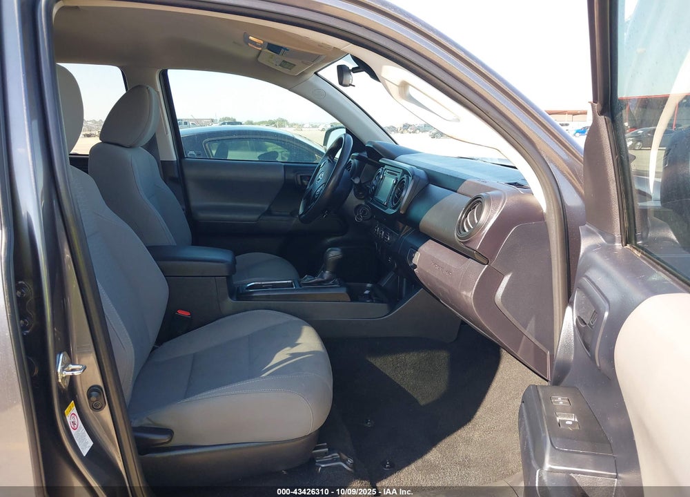 2019 TOYOTA TACOMA SR VIN: 5TFAX5GN5KX149965