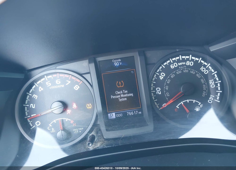 2019 TOYOTA TACOMA SR VIN: 5TFAX5GN5KX149965