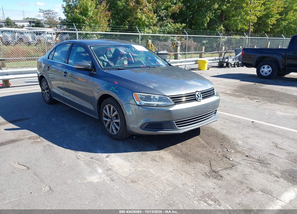 2013 VOLKSWAGEN JETTA 2.5L SE VIN: 3VWDX7AJ2DM350243