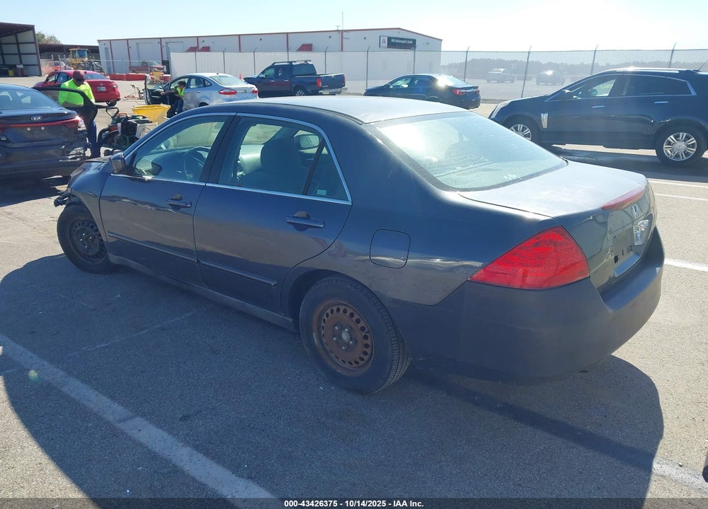 2007 HONDA ACCORD 2.4 LX VIN: 1HGCM56497A020388