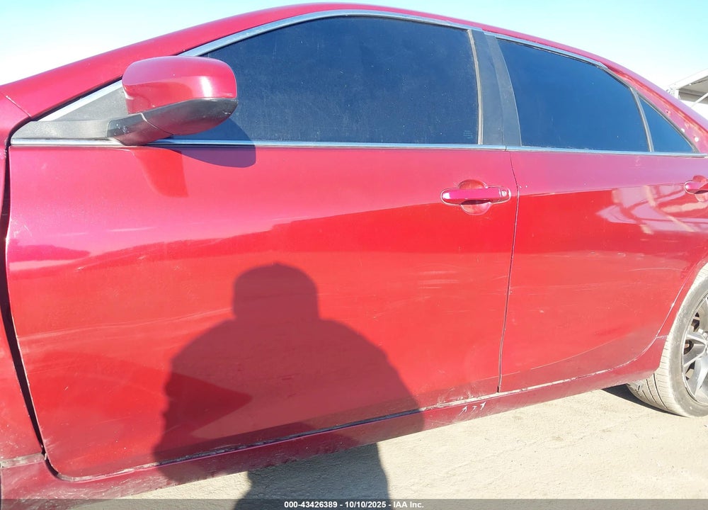 2017 TOYOTA CAMRY VIN: 4T1BF1FK7HU687645