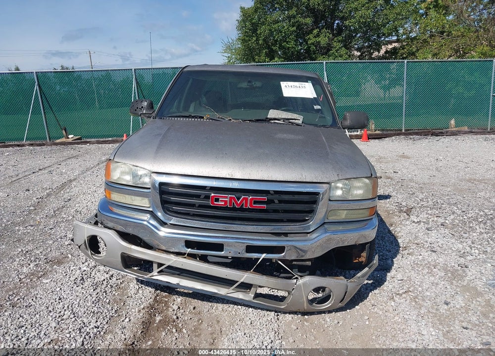2005 GMC SIERRA 1500 SLE VIN: 2GTEC13T051194498