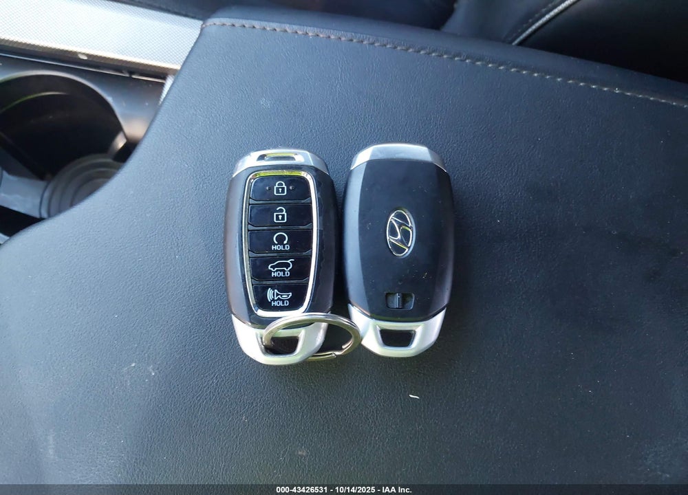 2021 HYUNDAI PALISADE VIN: KM8R74HE0MU324313