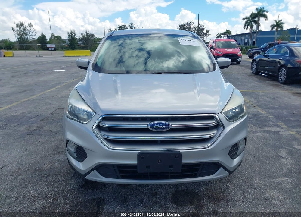 2017 FORD ESCAPE SE VIN: 1FMCU9GD3HUC16133