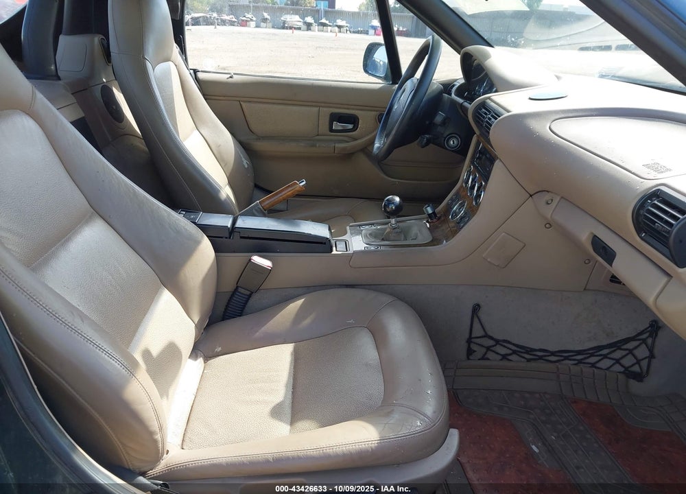 2001 BMW Z3 3.0I VIN: WBACN53421LJ57570