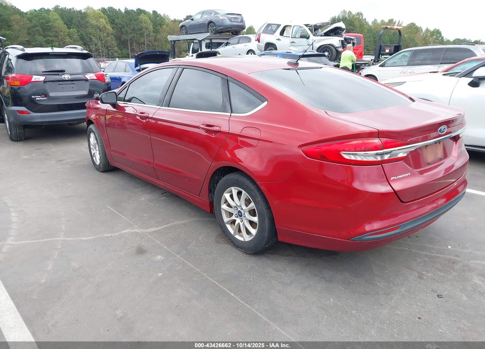 2018 FORD FUSION S VIN: 3FA6P0G79JR267315