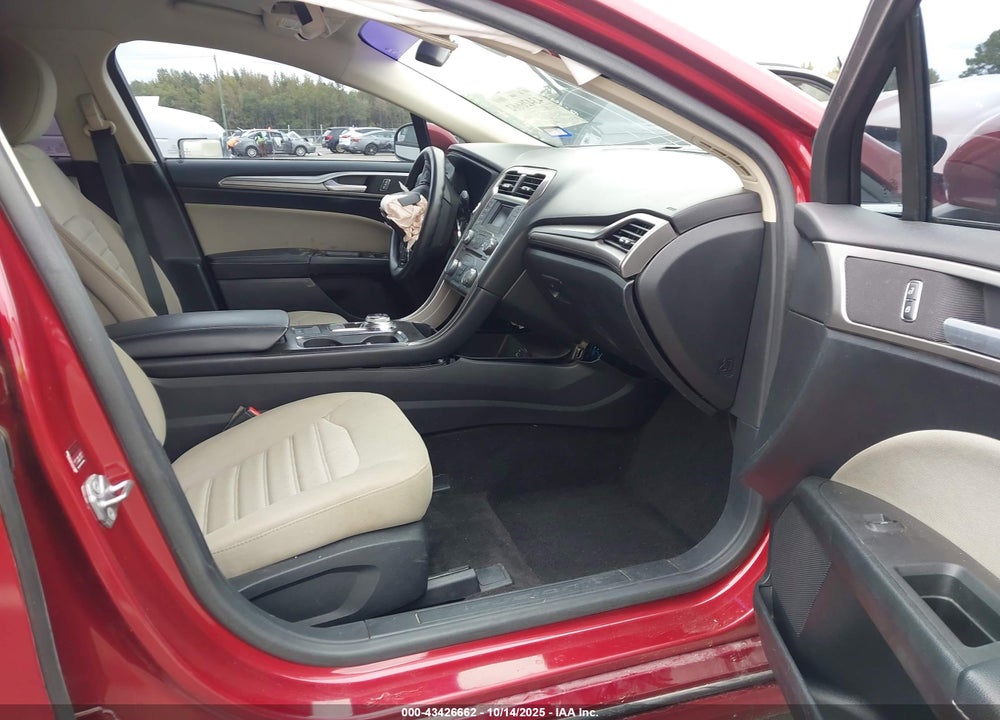 2018 FORD FUSION S VIN: 3FA6P0G79JR267315