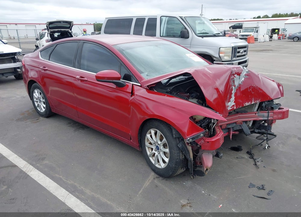 2018 FORD FUSION S VIN: 3FA6P0G79JR267315