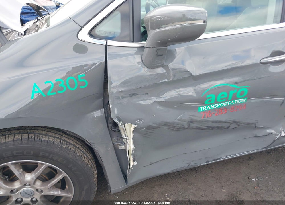 2021 CHRYSLER PACIFICA TOURING L VIN: 2C4RC1BG8MR584481