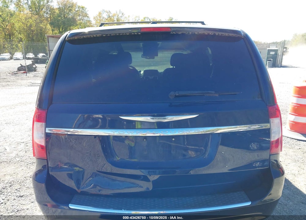 2014 CHRYSLER TOWN & COUNTRY VIN: 2C4RC1CG1ER178395