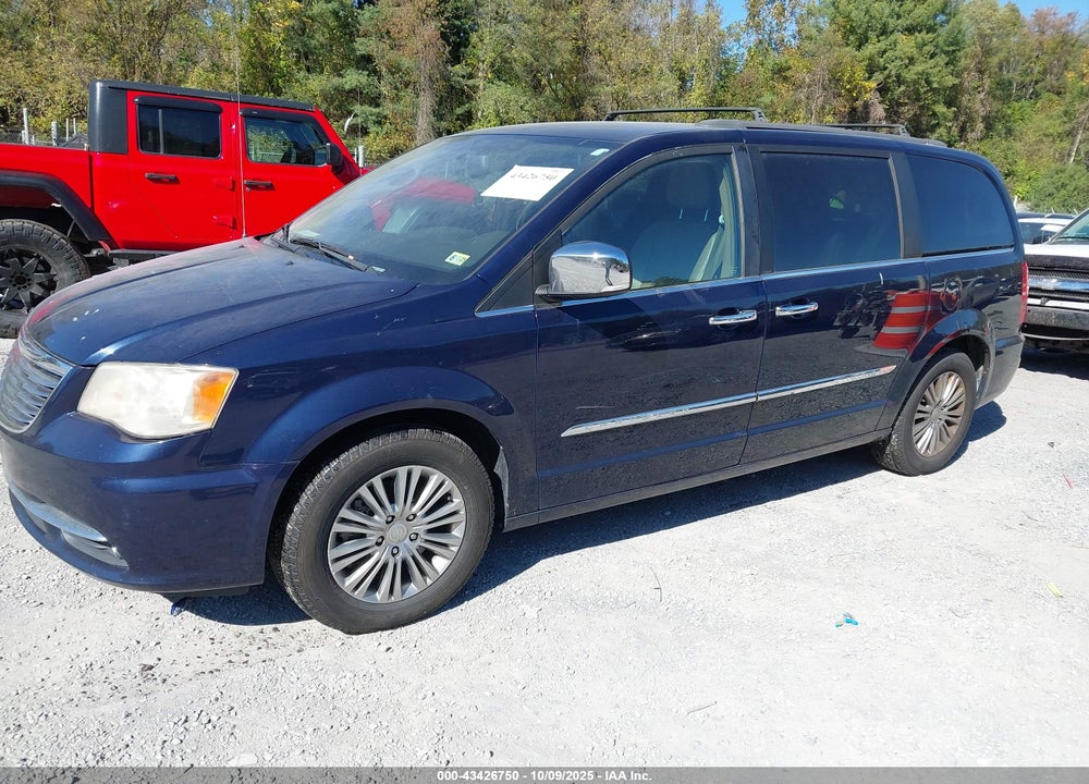 2014 CHRYSLER TOWN & COUNTRY VIN: 2C4RC1CG1ER178395