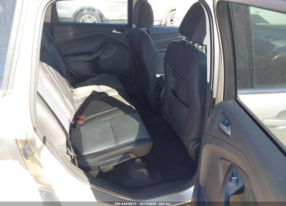 2017 FORD ESCAPE SE VIN: 1FMCU0G91HUE92494
