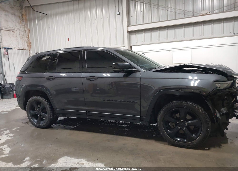 2022 JEEP GRAND CHEROKEE ALTITUDE 4X4 VIN: 1C4RJHAG4N8618414
