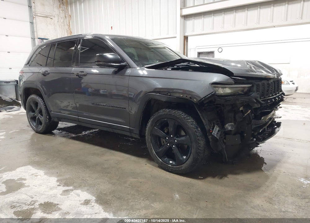 2022 JEEP GRAND CHEROKEE ALTITUDE 4X4 VIN: 1C4RJHAG4N8618414