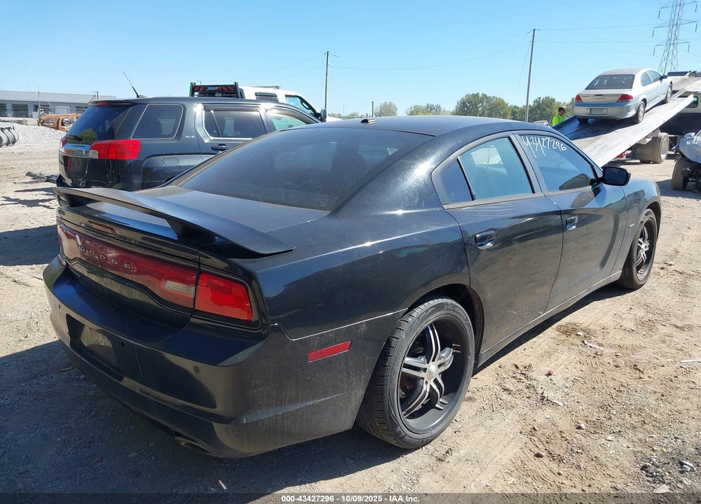 2011 DODGE CHARGER VIN: 2B3CL5CT9BH615976