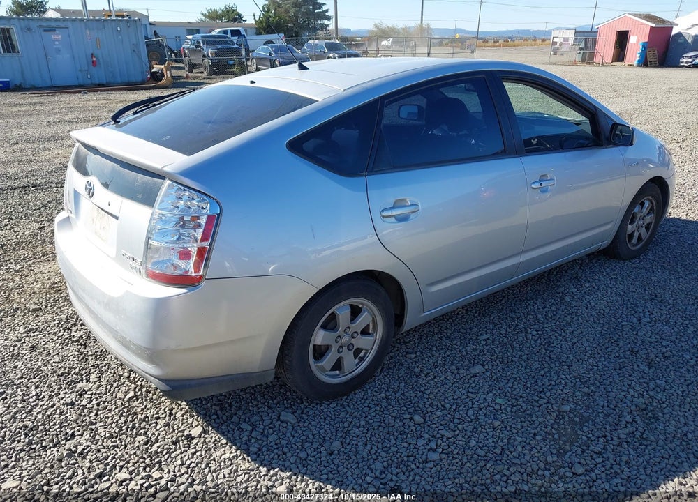 2007 TOYOTA PRIUS VIN: JTDKB20U577551057