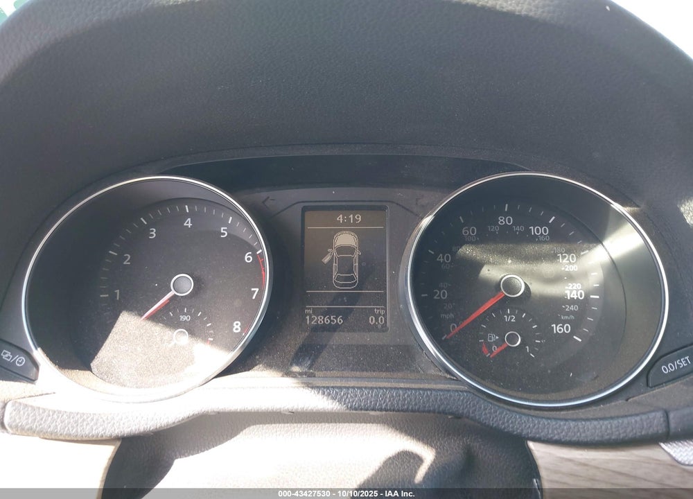 2016 VOLKSWAGEN PASSAT VIN: 1VWCS7A38GC020981