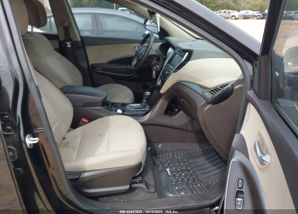 2017 HYUNDAI SANTA FE SPORT 2.4L VIN: 5NMZU3LBXHH031889