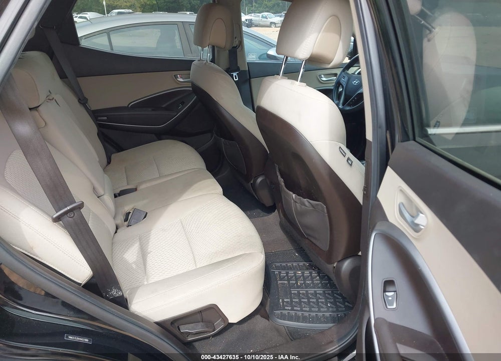 2017 HYUNDAI SANTA FE SPORT 2.4L VIN: 5NMZU3LBXHH031889