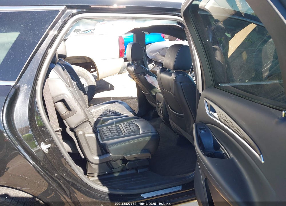 2024 BUICK ENCLAVE AVENIR AWD VIN: 5GAEVCKW9RJ109897