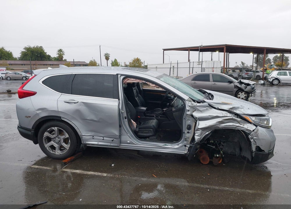 2017 HONDA CR-V VIN: 2HKRW2H8XHH650934
