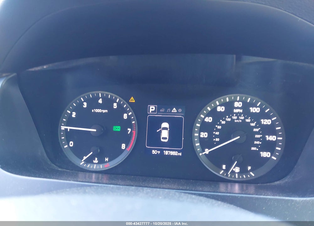 2015 HYUNDAI SONATA SE VIN: 5NPE24AF4FH000721