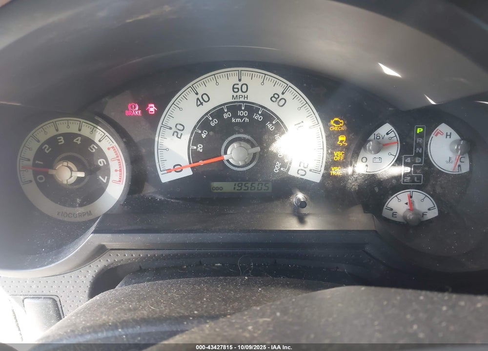 2007 TOYOTA FJ CRUISER VIN: JTEBU11FX70036225