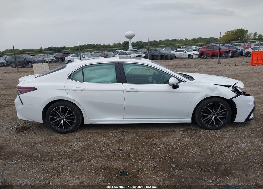 2024 TOYOTA CAMRY SE VIN: 4T1T11BK7RU124492
