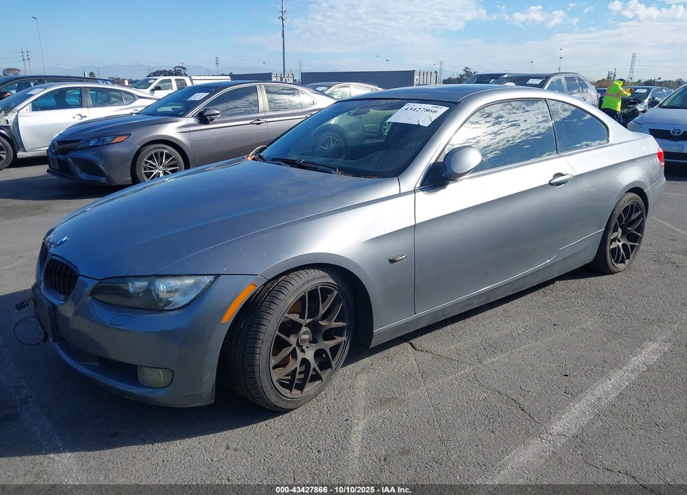 2007 BMW 3 SERIES VIN: WBAWV13577PK49077