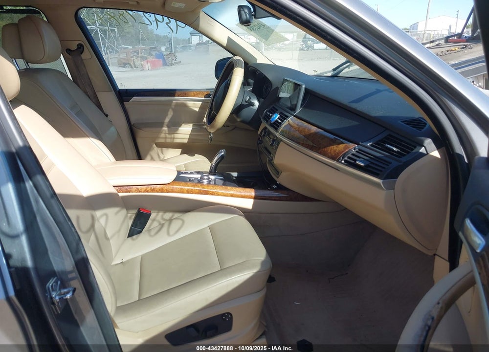 2008 BMW X5 3.0SI VIN: 5UXFE43568L031482