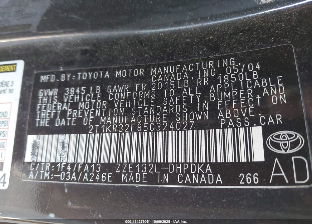 2005 TOYOTA MATRIX VIN: 2T1KR32E85C324027