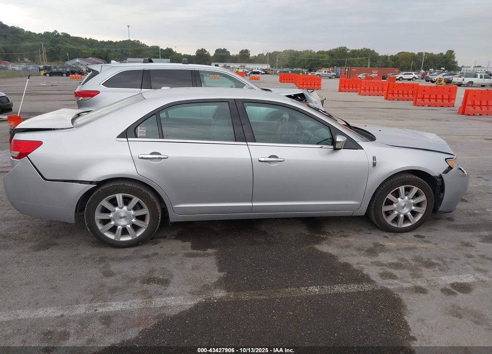 2010 LINCOLN MKZ VIN: 3LNHL2GC1AR603218