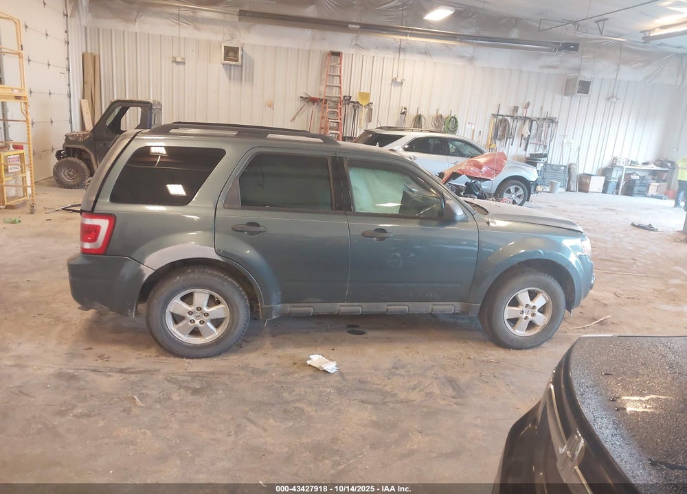2010 FORD ESCAPE VIN: 1FMCU9D70AKC14713