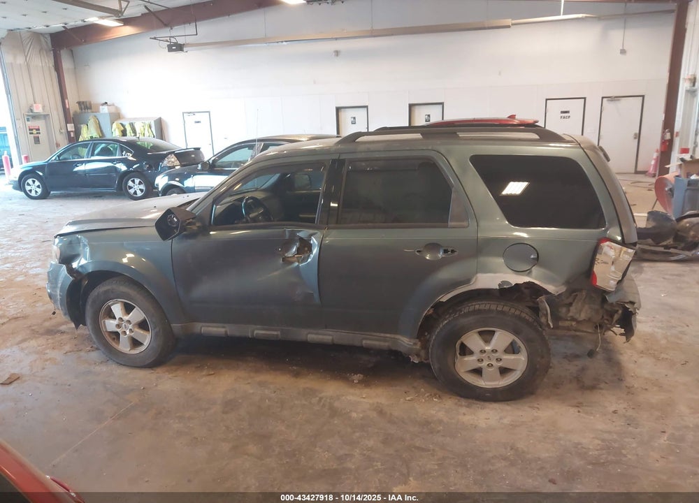 2010 FORD ESCAPE VIN: 1FMCU9D70AKC14713