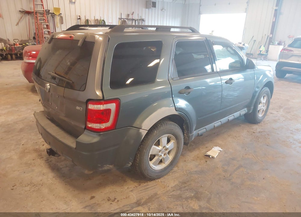 2010 FORD ESCAPE VIN: 1FMCU9D70AKC14713