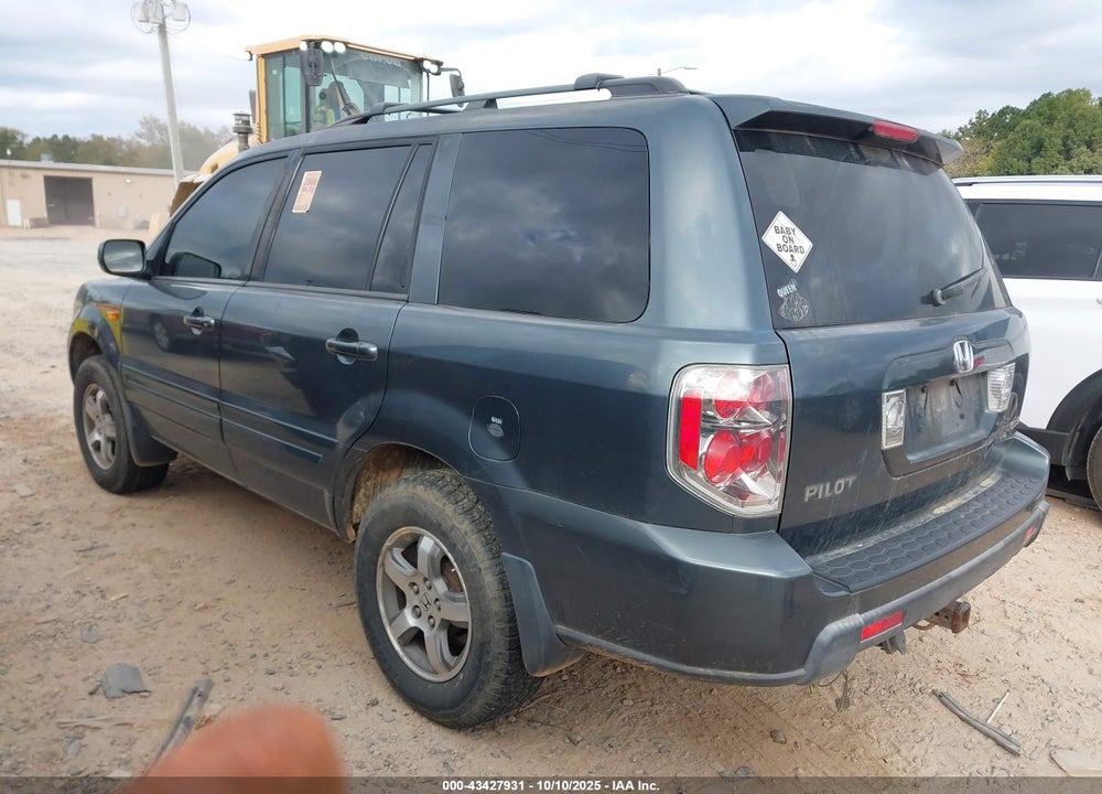 2006 HONDA PILOT VIN: 5FNYF18506B015437