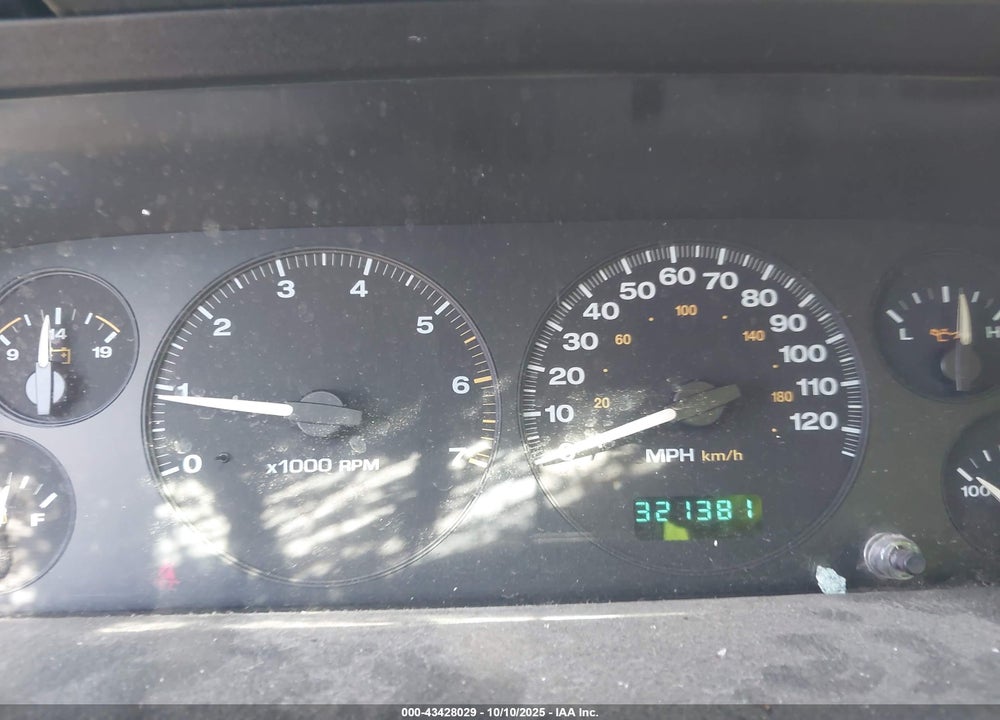 2004 JEEP GRAND CHEROKEE LAREDO VIN: 1J4GW48S94C280879