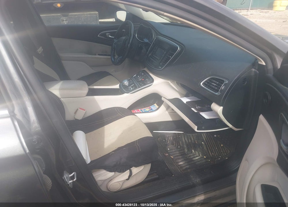 2016 CHRYSLER 200 VIN: 1C3CCCABXGN159941