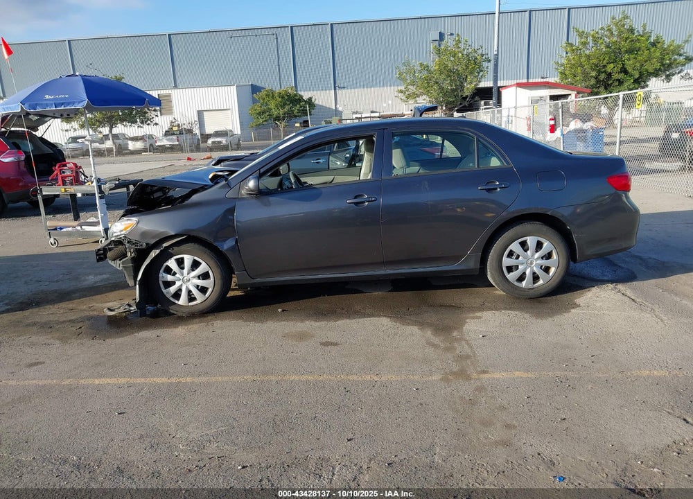 2010 TOYOTA COROLLA LE VIN: 1NXBU4EE5AZ300518