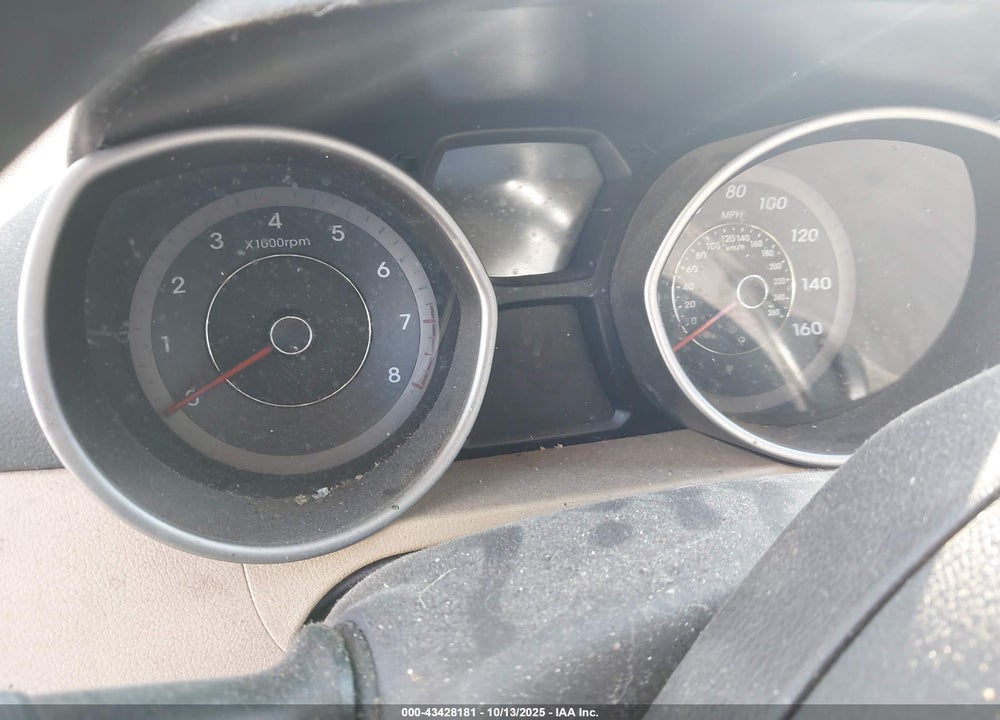 2013 HYUNDAI ELANTRA GLS VIN: KMHDH4AE0DU671383