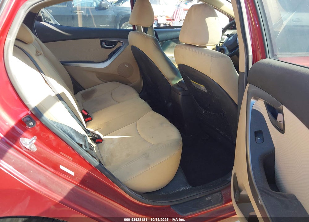 2013 HYUNDAI ELANTRA GLS VIN: KMHDH4AE0DU671383