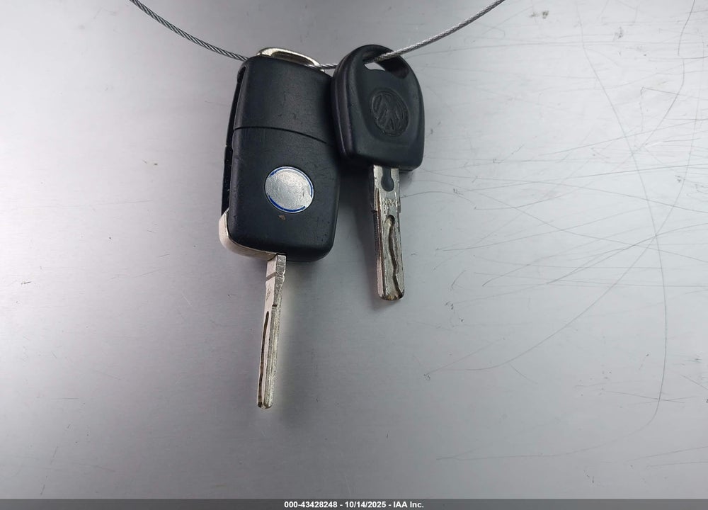 2004 VOLKSWAGEN JETTA GLS TDI VIN: 3VWSR69M04M077619