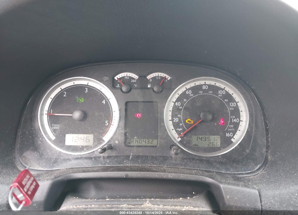 2004 VOLKSWAGEN JETTA GLS TDI VIN: 3VWSR69M04M077619