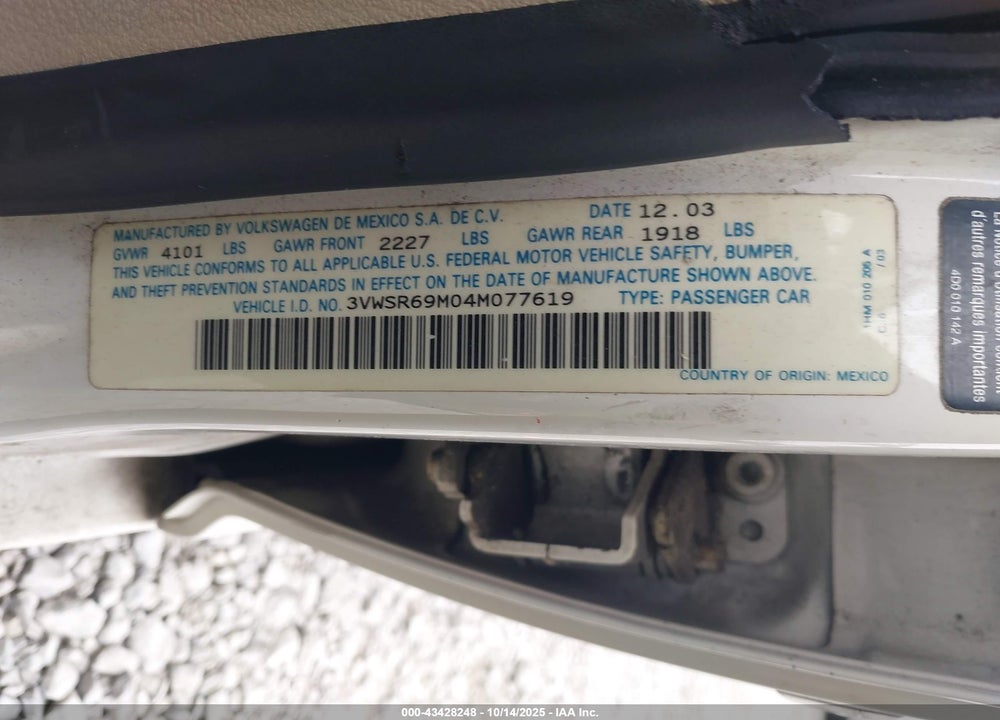 2004 VOLKSWAGEN JETTA GLS TDI VIN: 3VWSR69M04M077619
