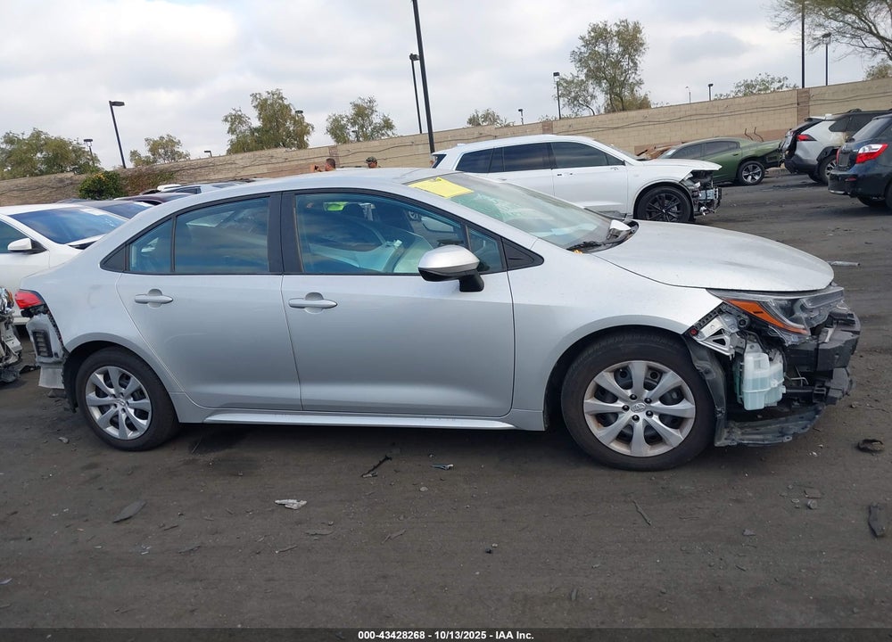 2020 TOYOTA COROLLA LE VIN: 5YFEPRAE8LP053586