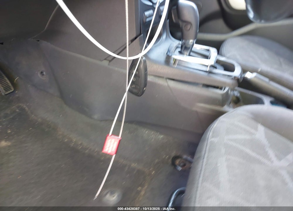 2011 FORD FIESTA VIN: 3FADP4FJ8BM154143